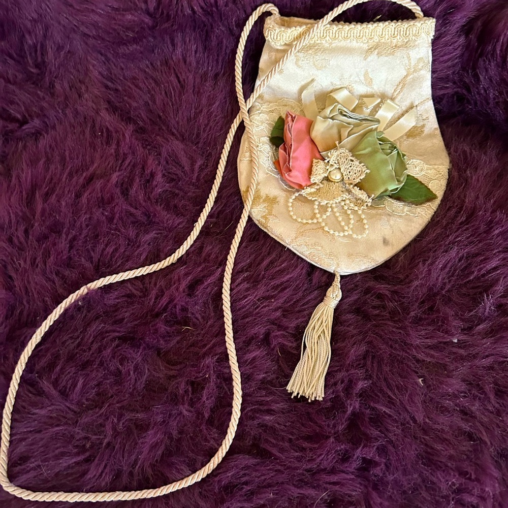 Shoulder bag